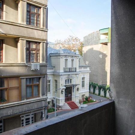 Four Rooms Apartment Central Bucharest Exterior photo